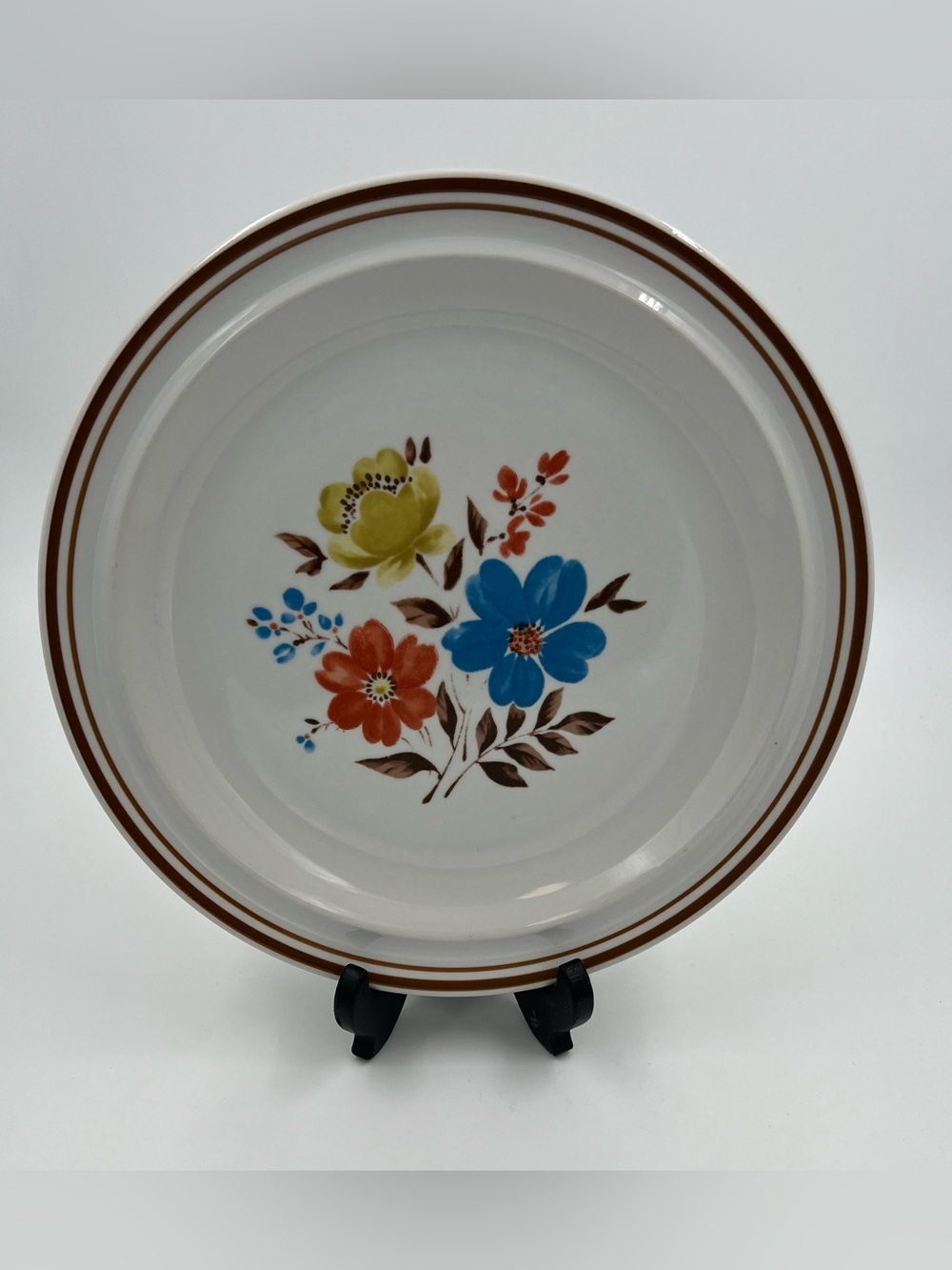 VTG Colonial Stoneware Priscilla Floral Stoneware Dinner Plate 10.5” Set of 2